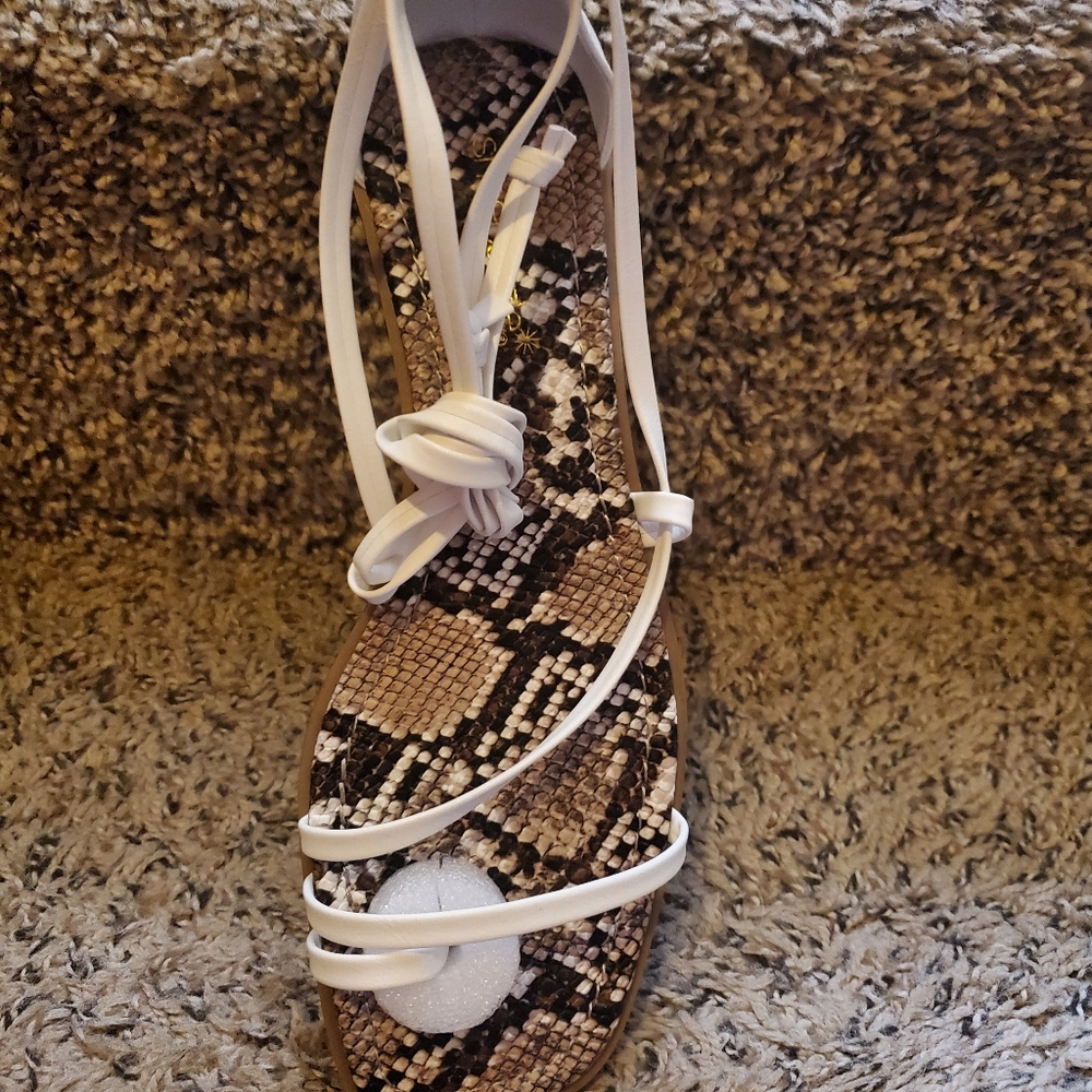 Sandals- - Picture 3 of 3